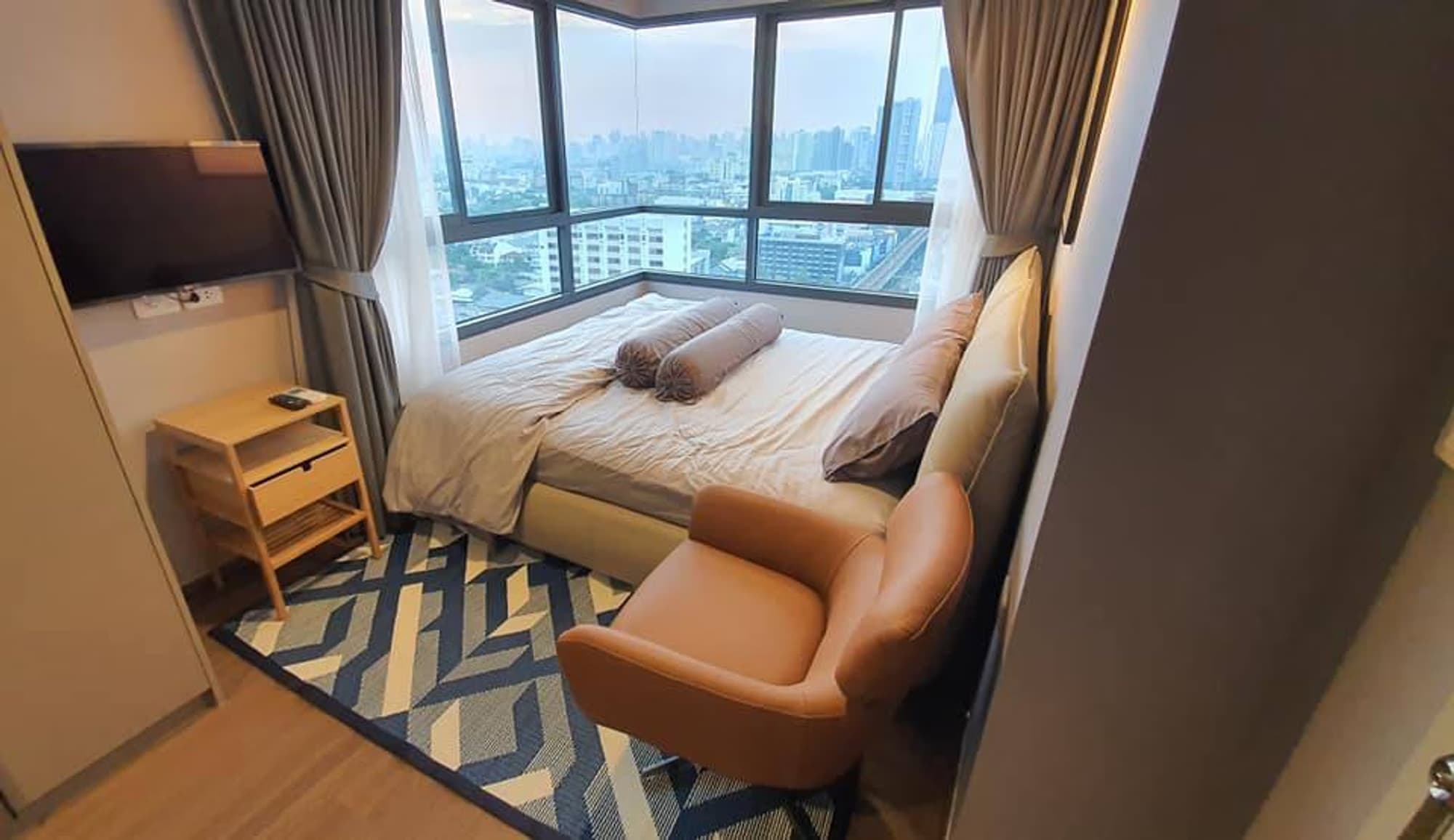 2 Bed condo for Rent  near undefined - Image 3
