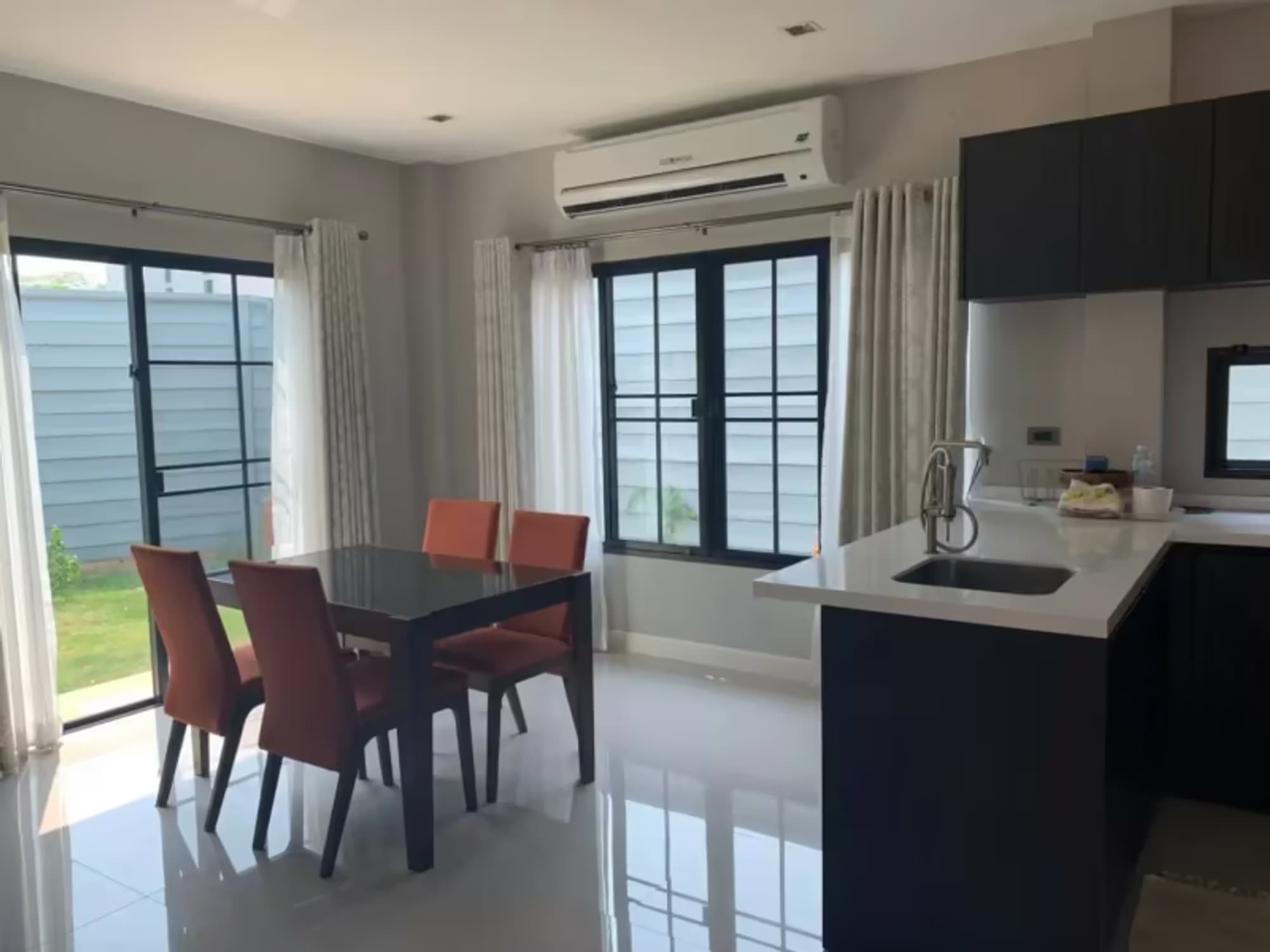 3 Bedroom House - Image 13