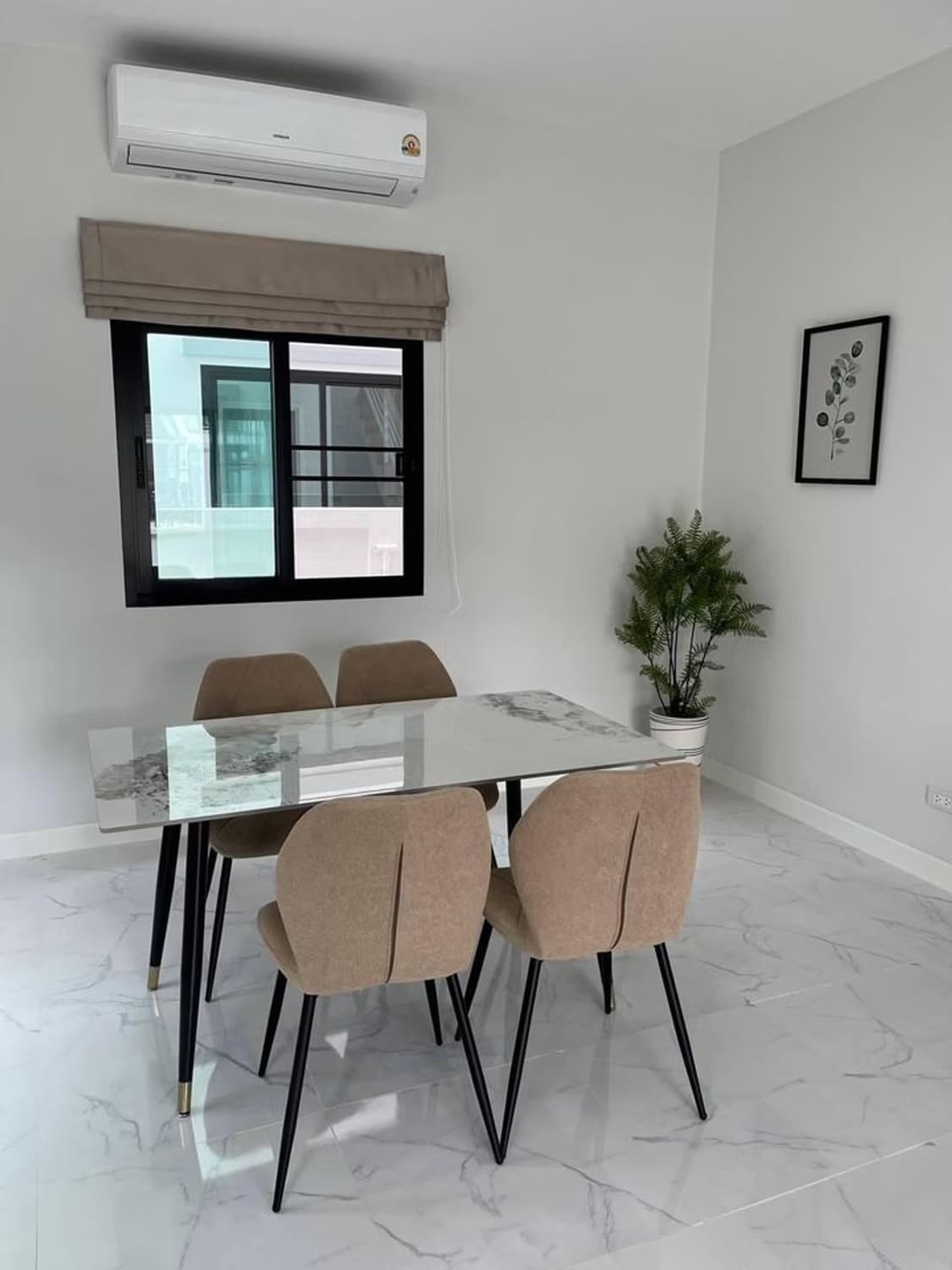 3 Bed House for Rent in Saraphi - Image 3