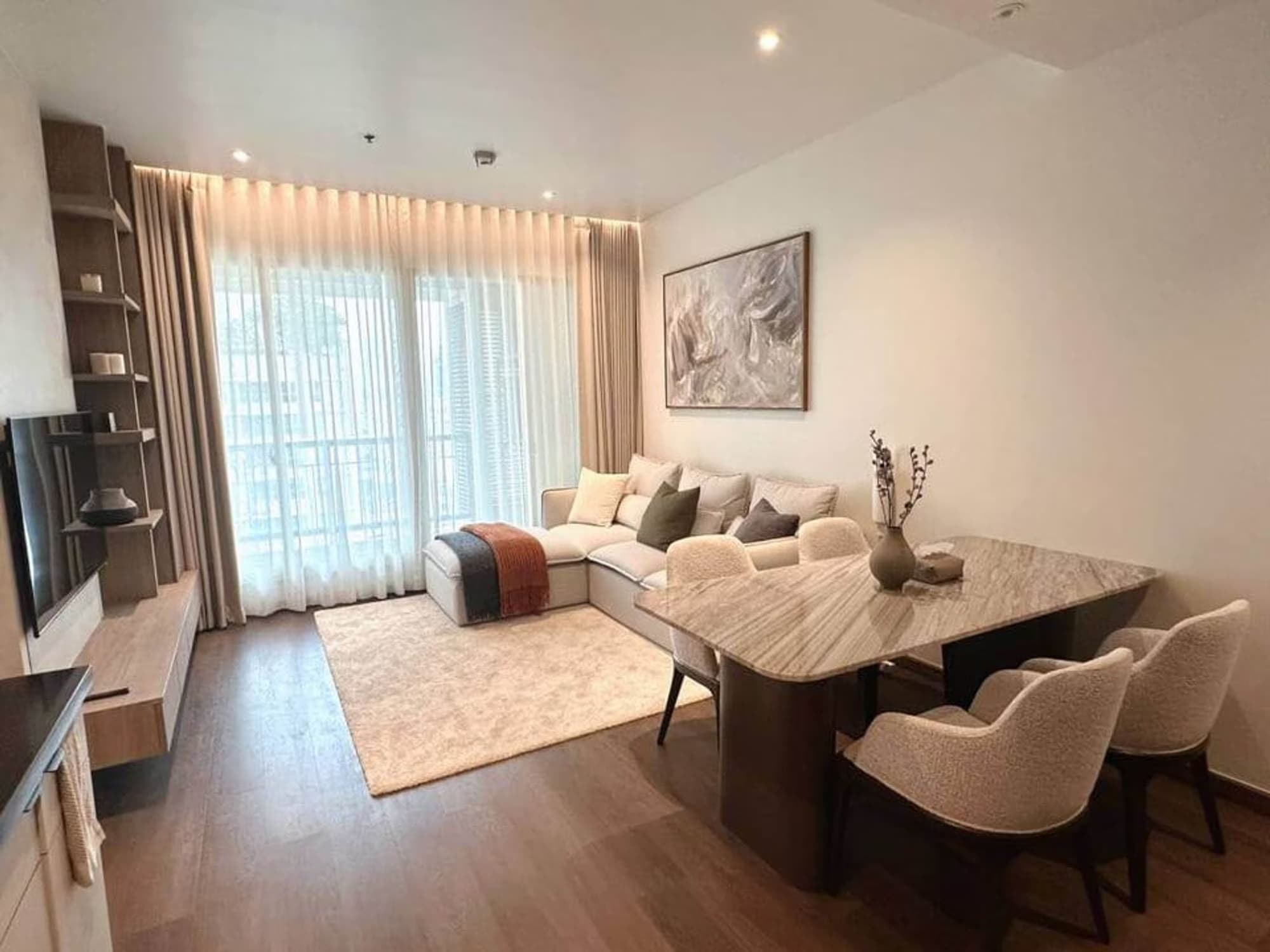 1 Bed Condo for Rent and Sale  Near Chit Lom BTS - Image 2