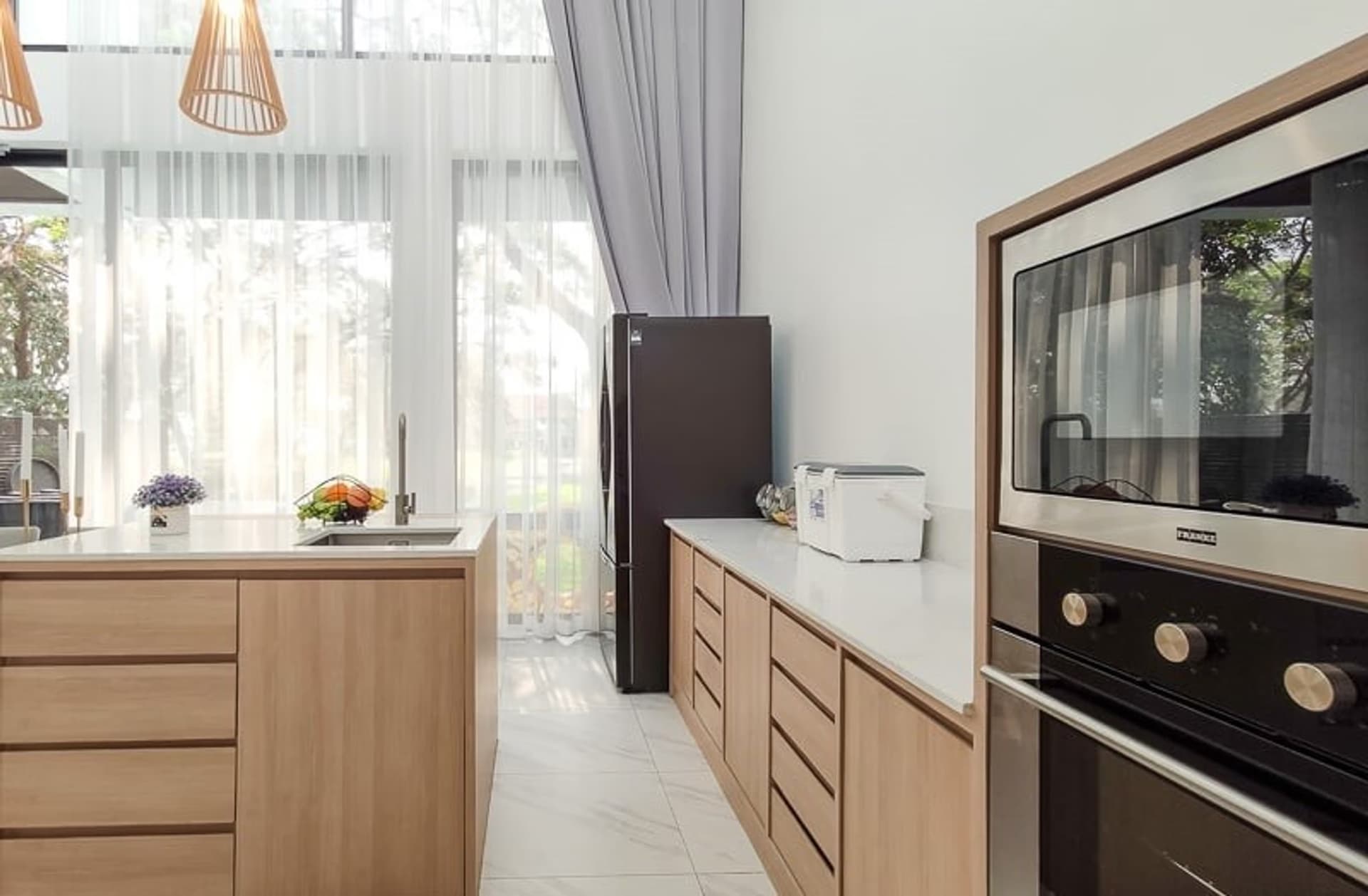 5 Bedroom House - Image 15