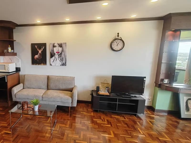 Condo for Sale, Rent at Riverside Condo
