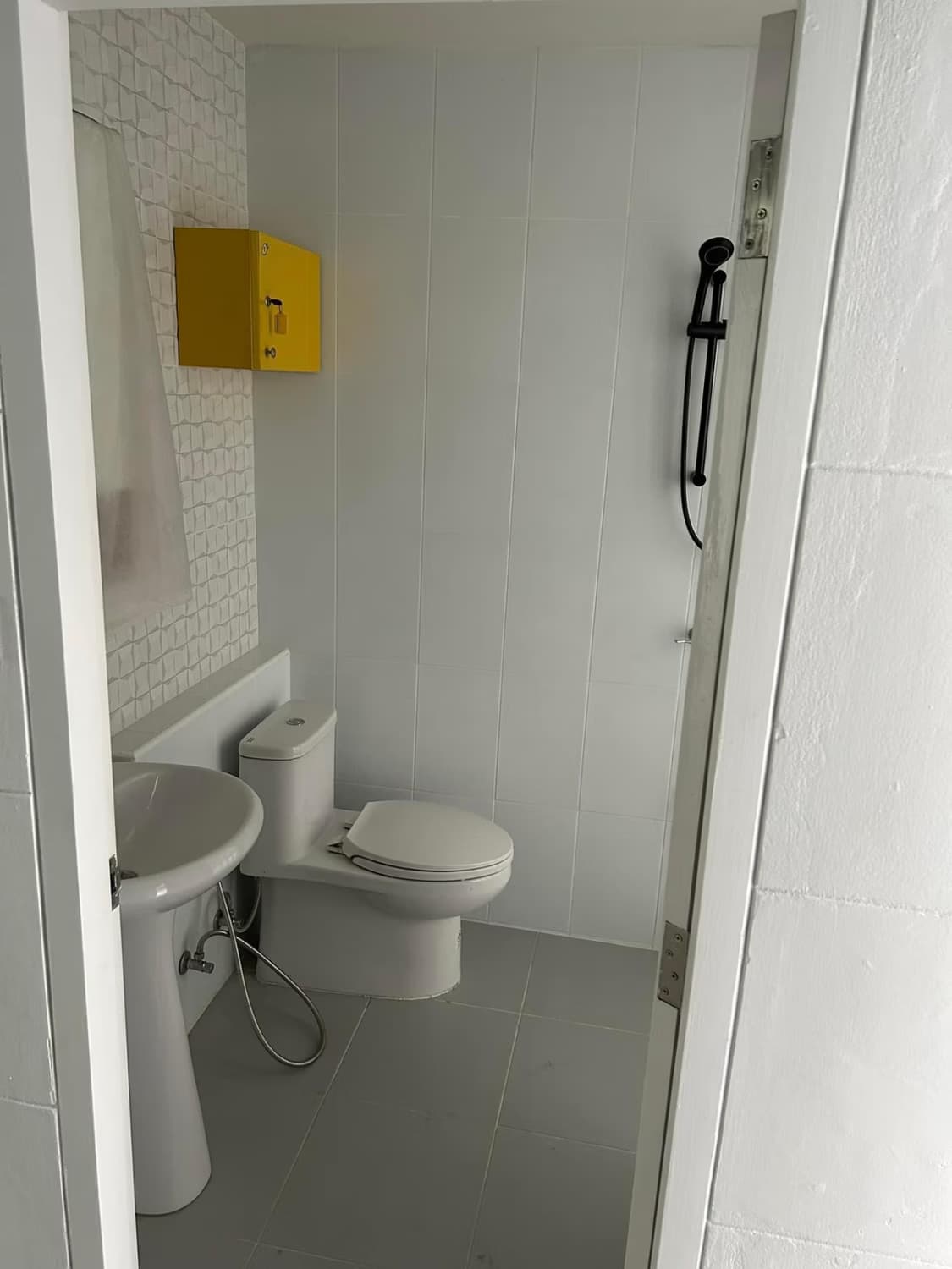 3 Bedroom House - Image 7