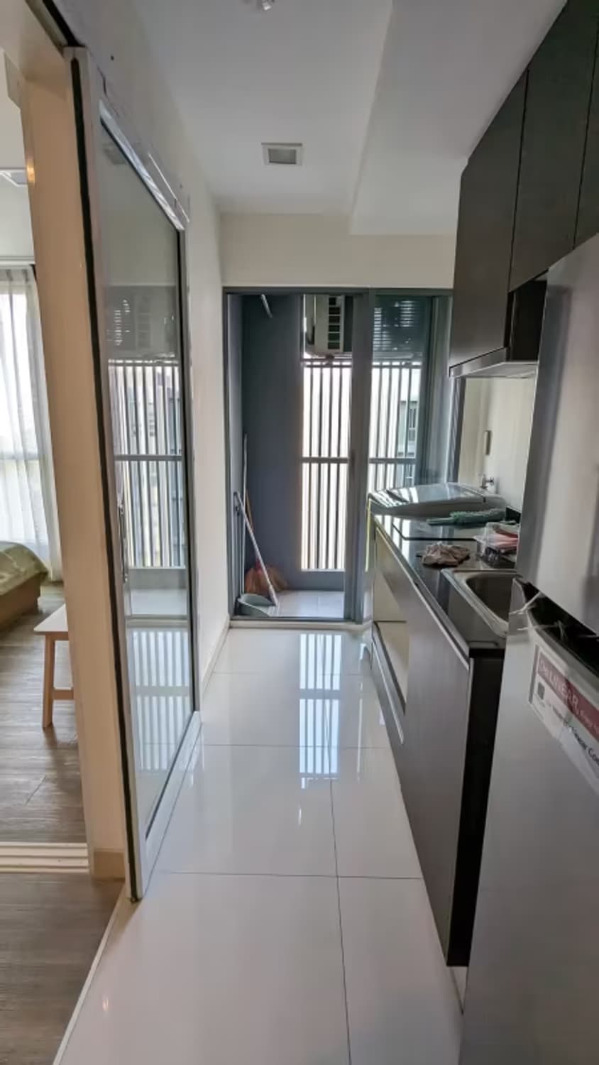 1 Bedroom Condo - Image 2