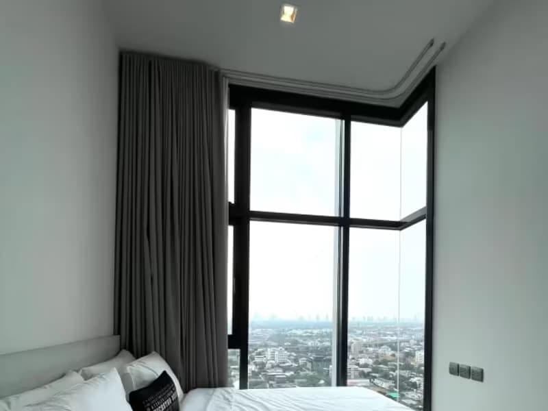 1 Bedroom Condo
