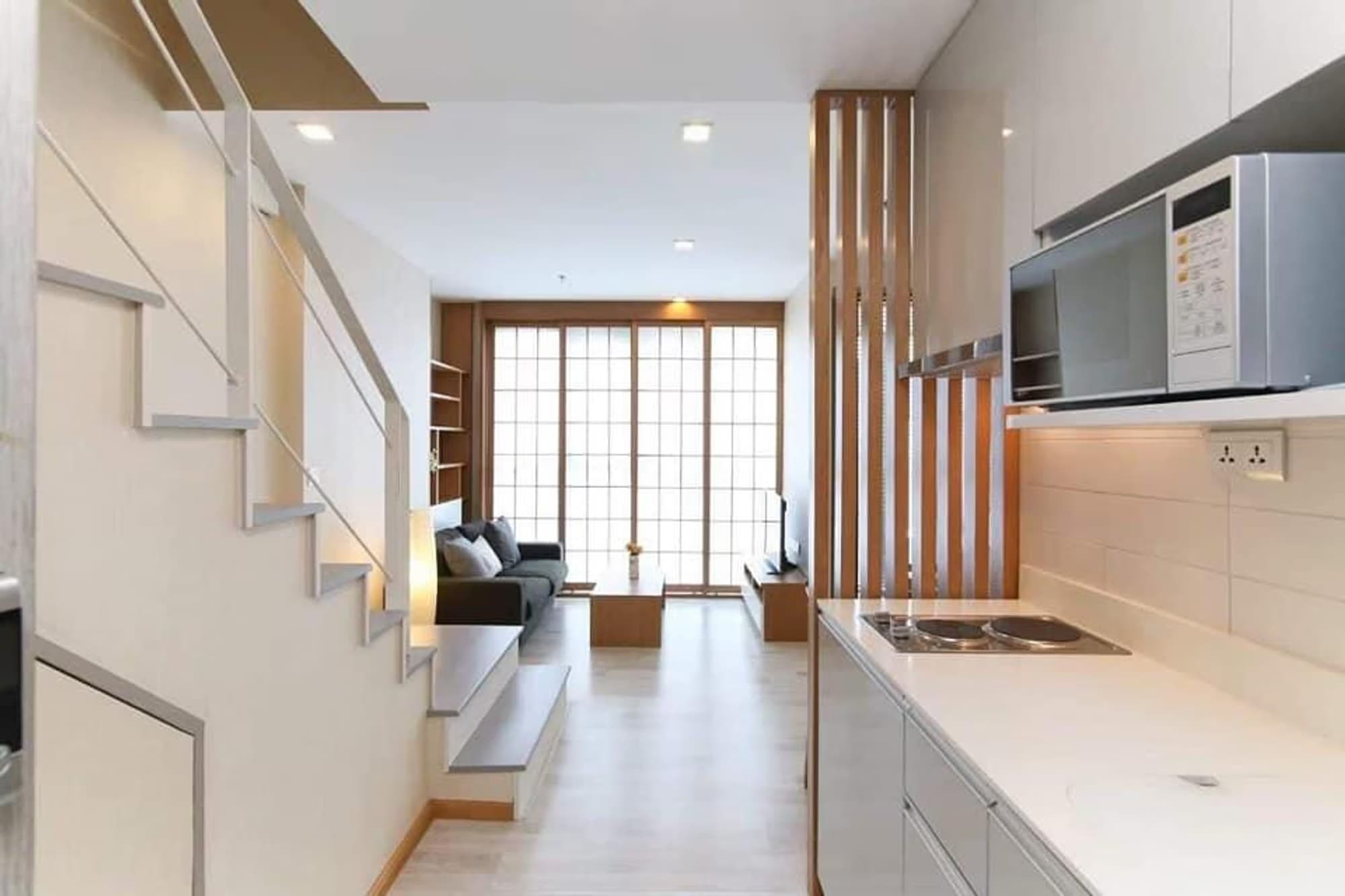 2 Bed Condo for Rent and Sale in Phra Khanong - Image 2