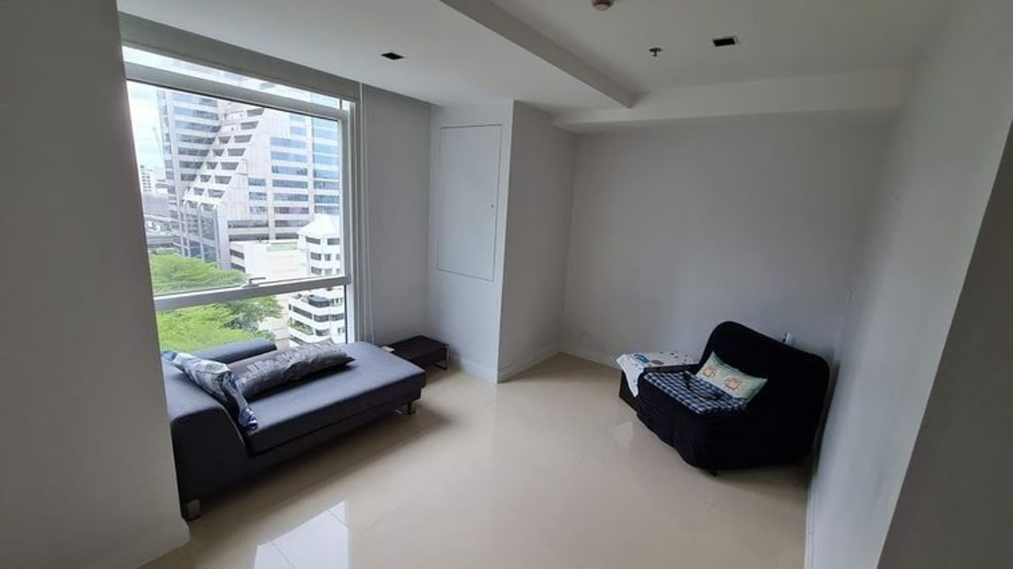 3 ห้องนอน Condo สำหรับ ขาย ใกล้ Phloen Chit BTS - Image 3