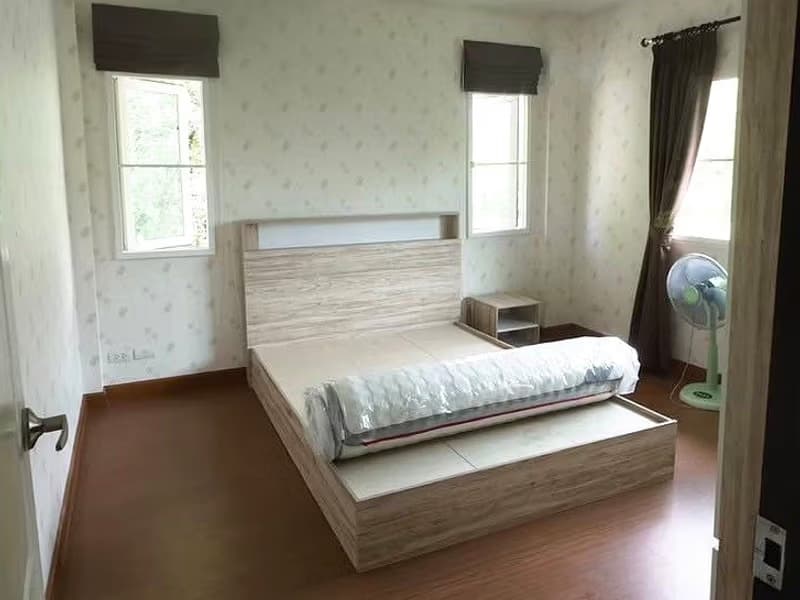 4 Bed House for Rent in Hang Dong