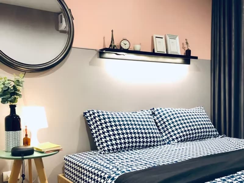 1 Bedroom Condo