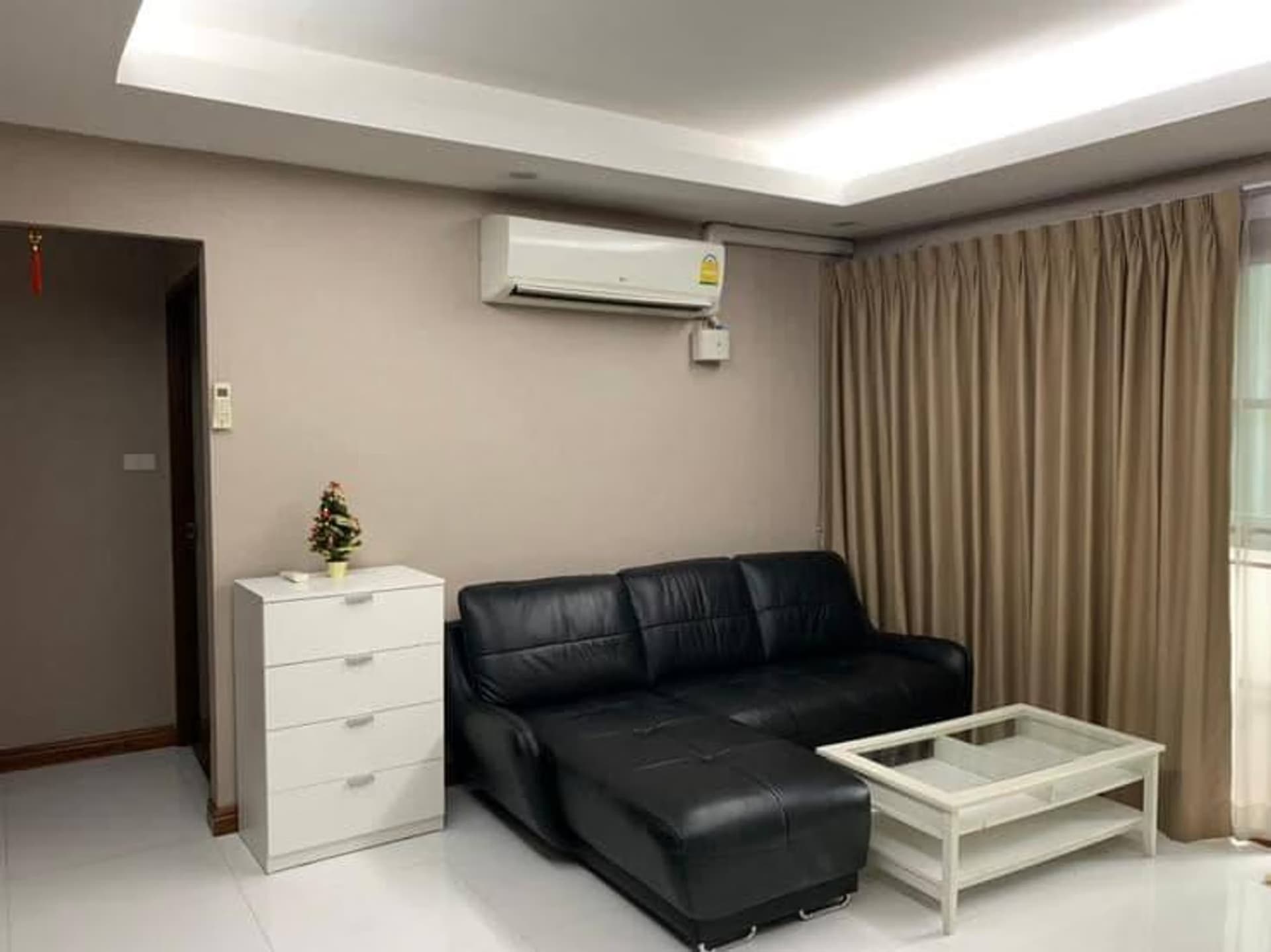 2 ห้องนอน คอนโด สำหรับ ขาย ใน Watthana - Image 1