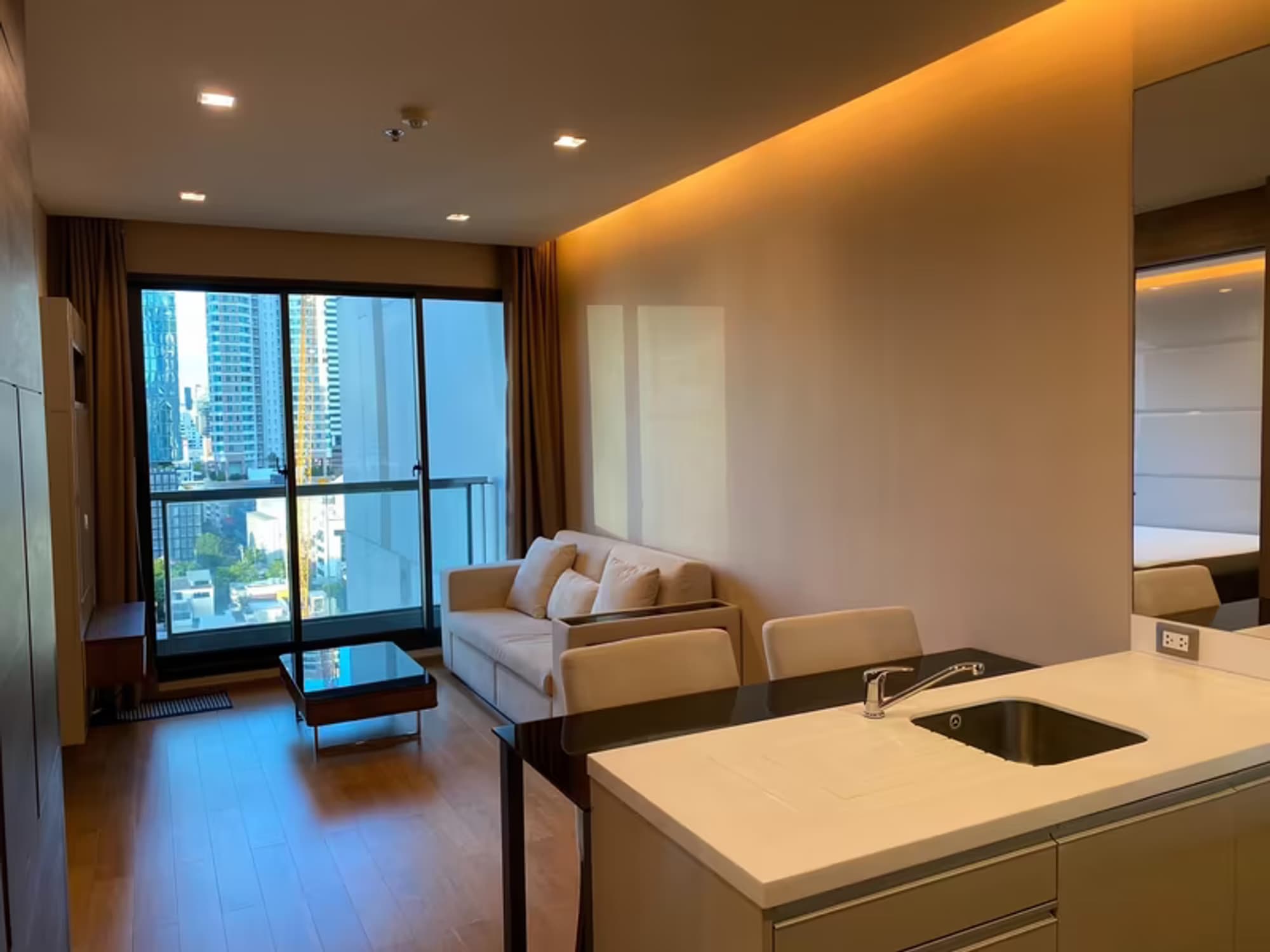 1 Bedroom Condo for Rent at The Address Sathorn - Image 2