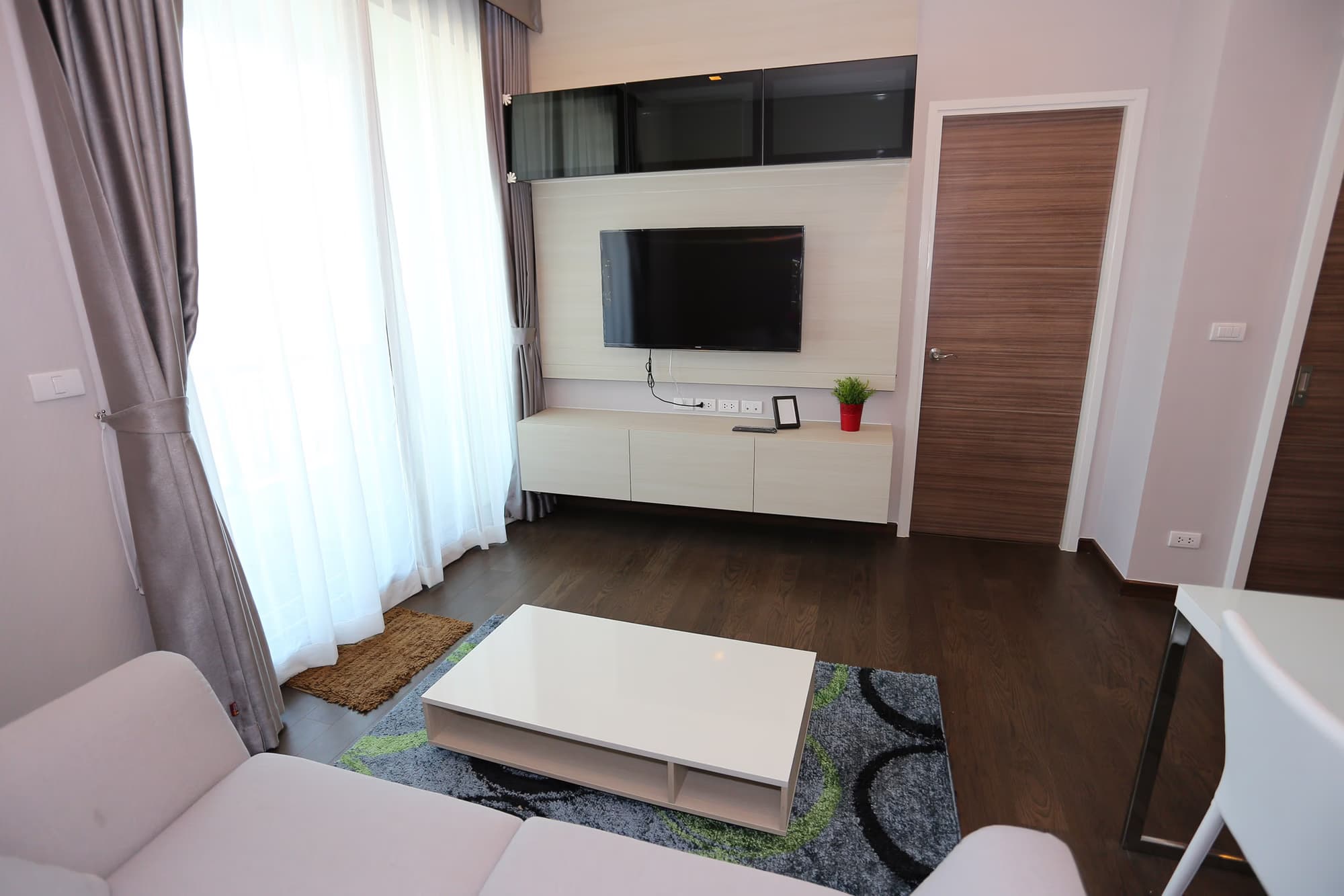  - Image 2