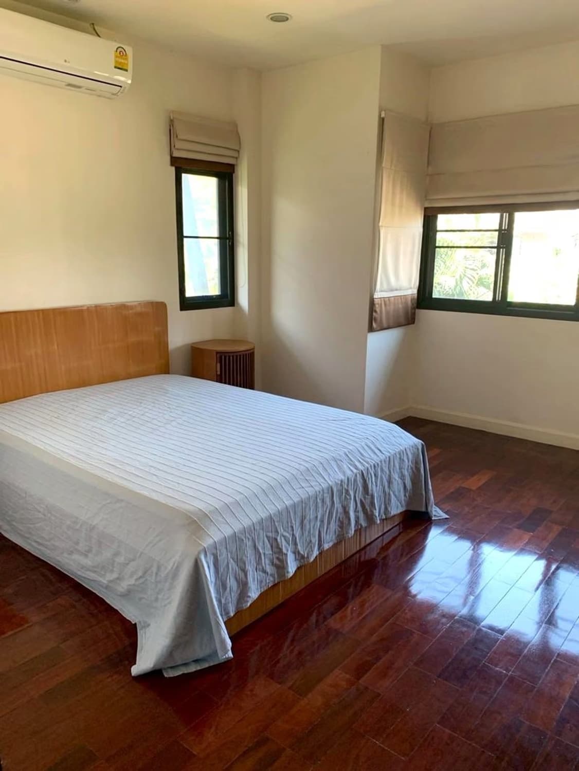 3 Bed House for Rent and Sale in Hang Dong - Image 11