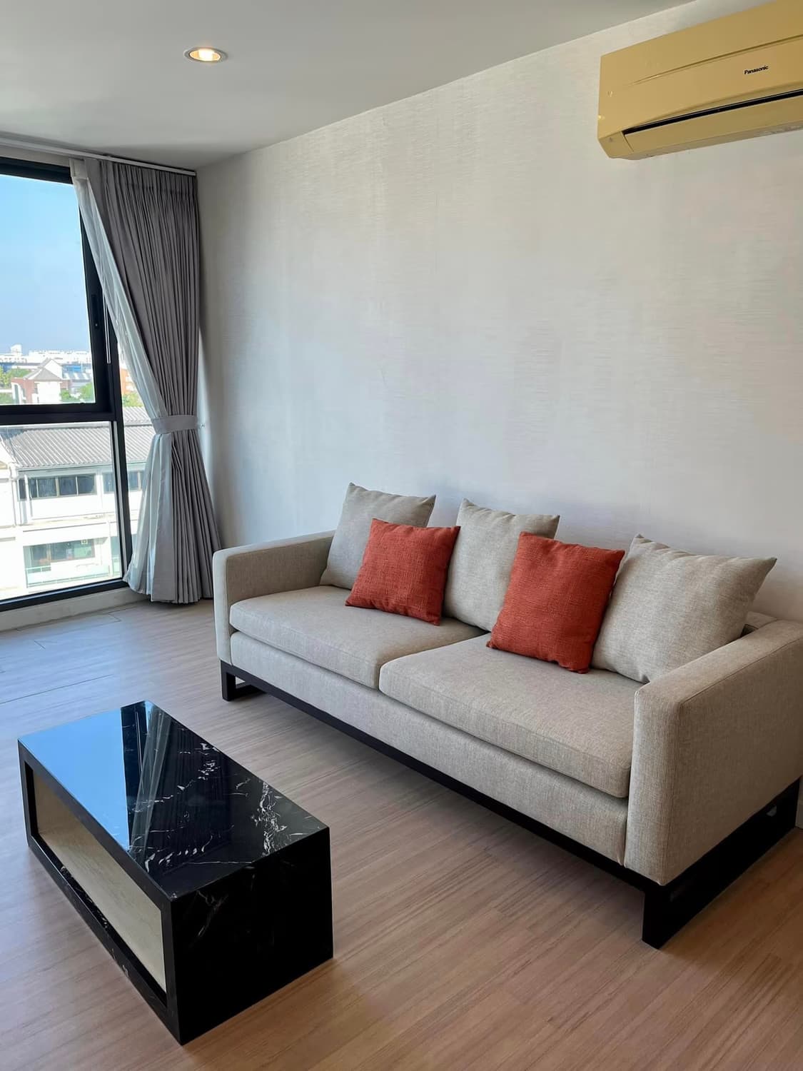 1 Bed Condo for Sale  Near Thong Lo BTS - Image 2