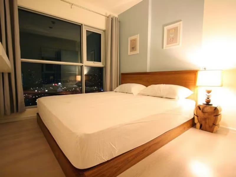 1 Bedroom Condo