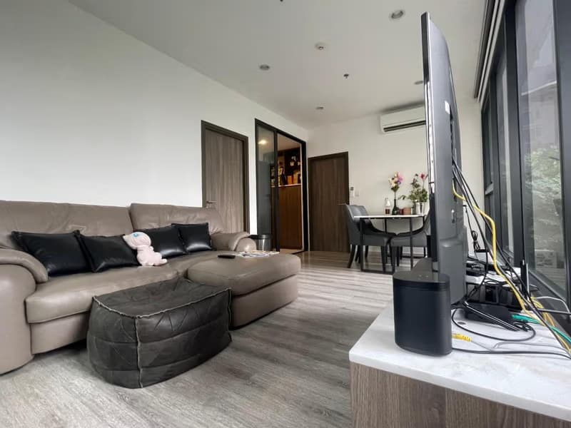 2 Bed Condo for Sale in Huai Khwang