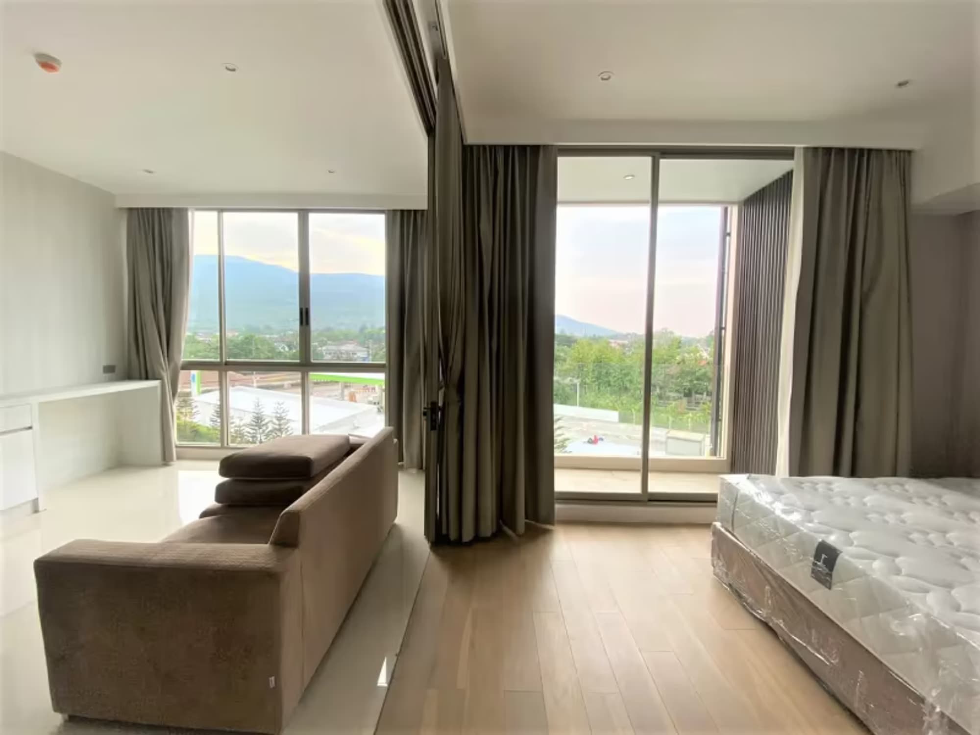 1 Bedroom Condo  for Rent at Hilltania - Image 8