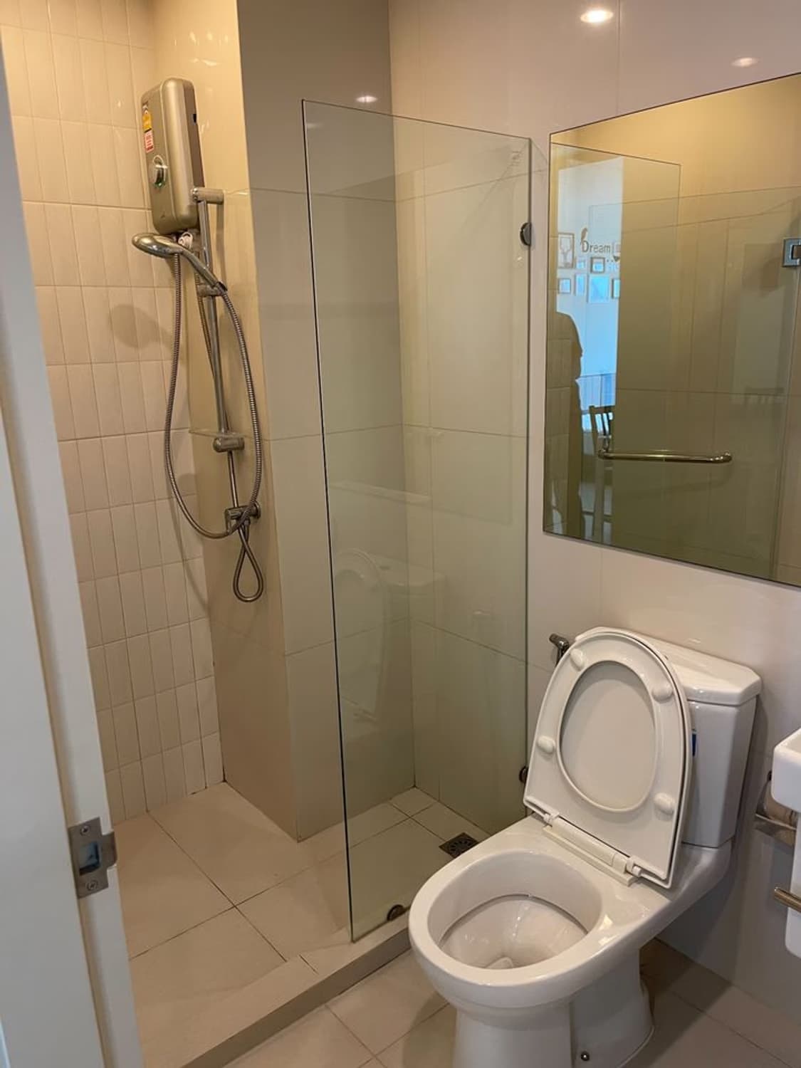 Condo for Rent at Life Asoke - Image 10