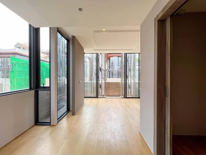 4 Bed House for Sale in Yan Nawa