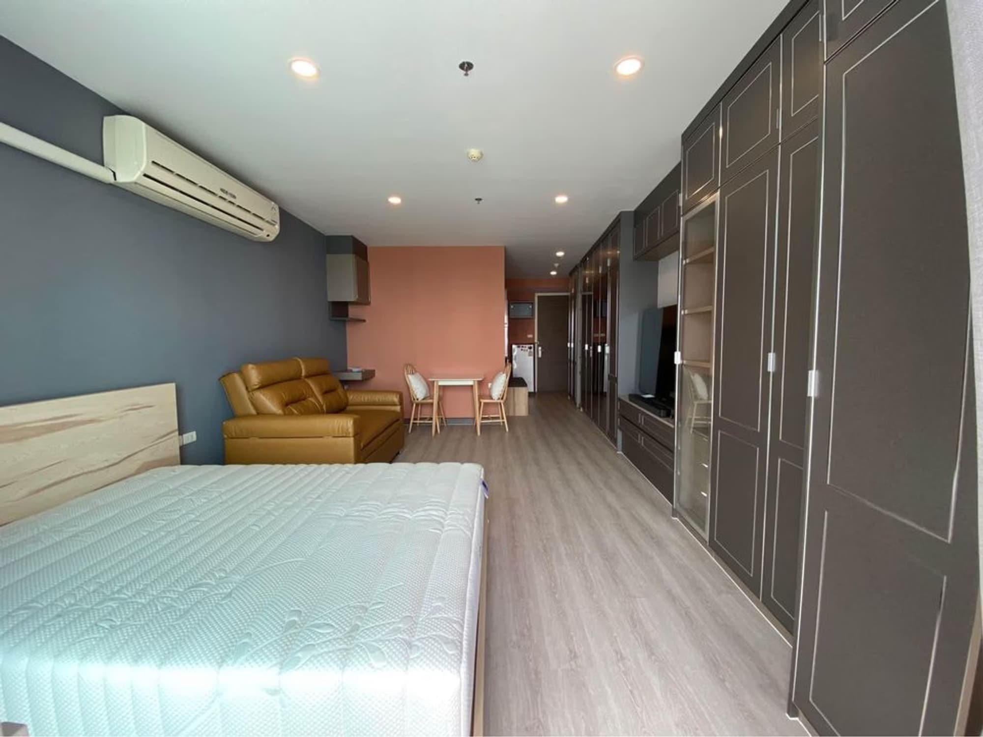 undefined Bed Condo for Sale in Yan Nawa - Image 3