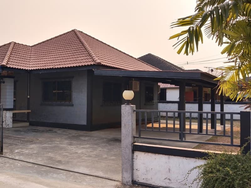2 Bed House for Rent in Doi Saket District