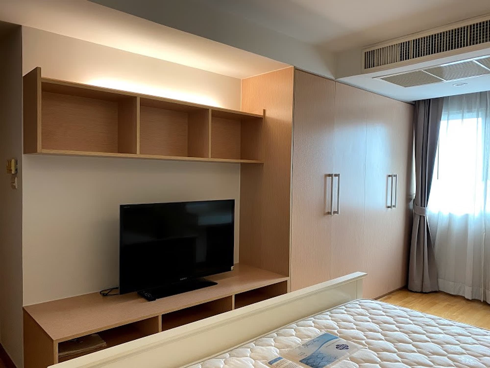 3 卧室 公寓 用于 出租和出售 在 Phra Khanong - Image 7