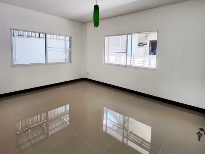 House for Sale in San Pu Loei, Doi Saket.