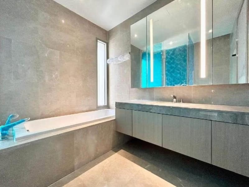 Condo for Sale at Magnolias Waterfront Residences