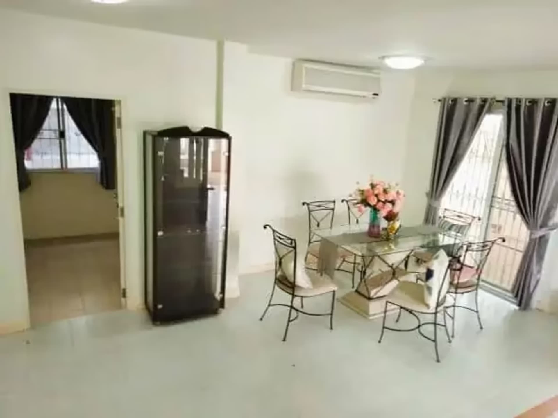 3 Bedroom House - Image 6
