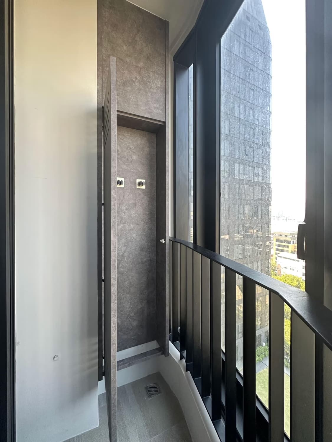 1 ห้องนอน Condo สำหรับ ขายและจำหน่าย ใกล้ Thong Lo BTS - Image 14