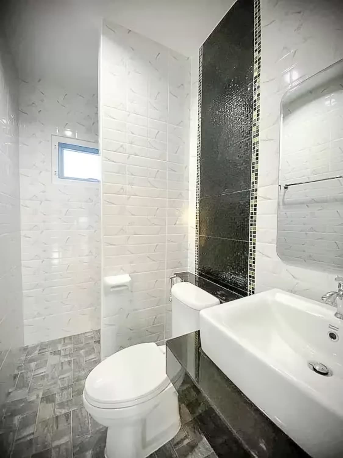 3 Bedroom House - Image 7