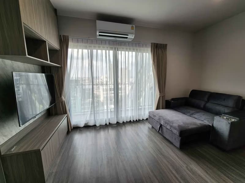 2 Bed Condo for Rent in Bang Rak