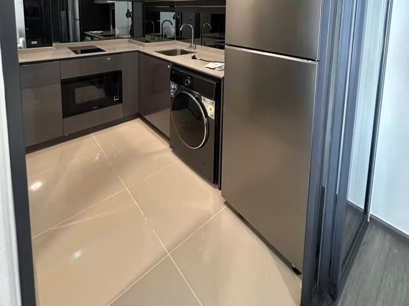 2 Bed Condo for Rent in Khlong Toei