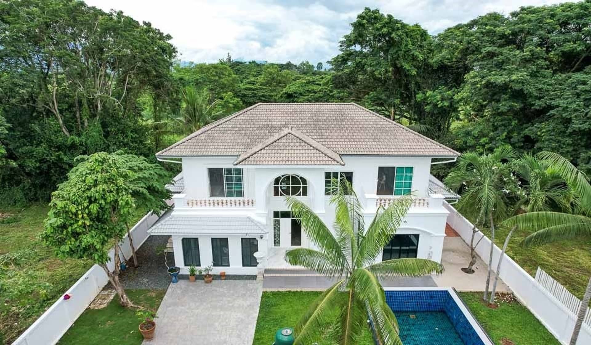 Pool Villa for Sale in San Na Meng, Doi Saket - Image 1