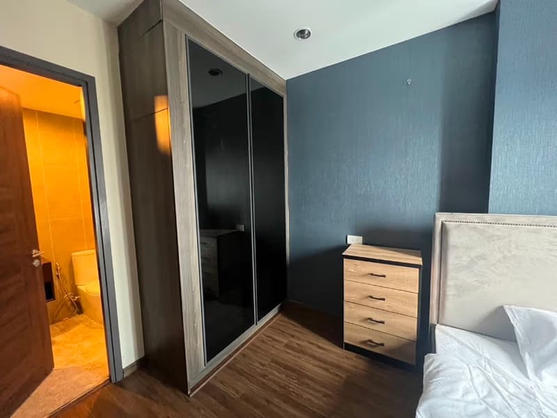 Condo for Rent at C Ekkamai