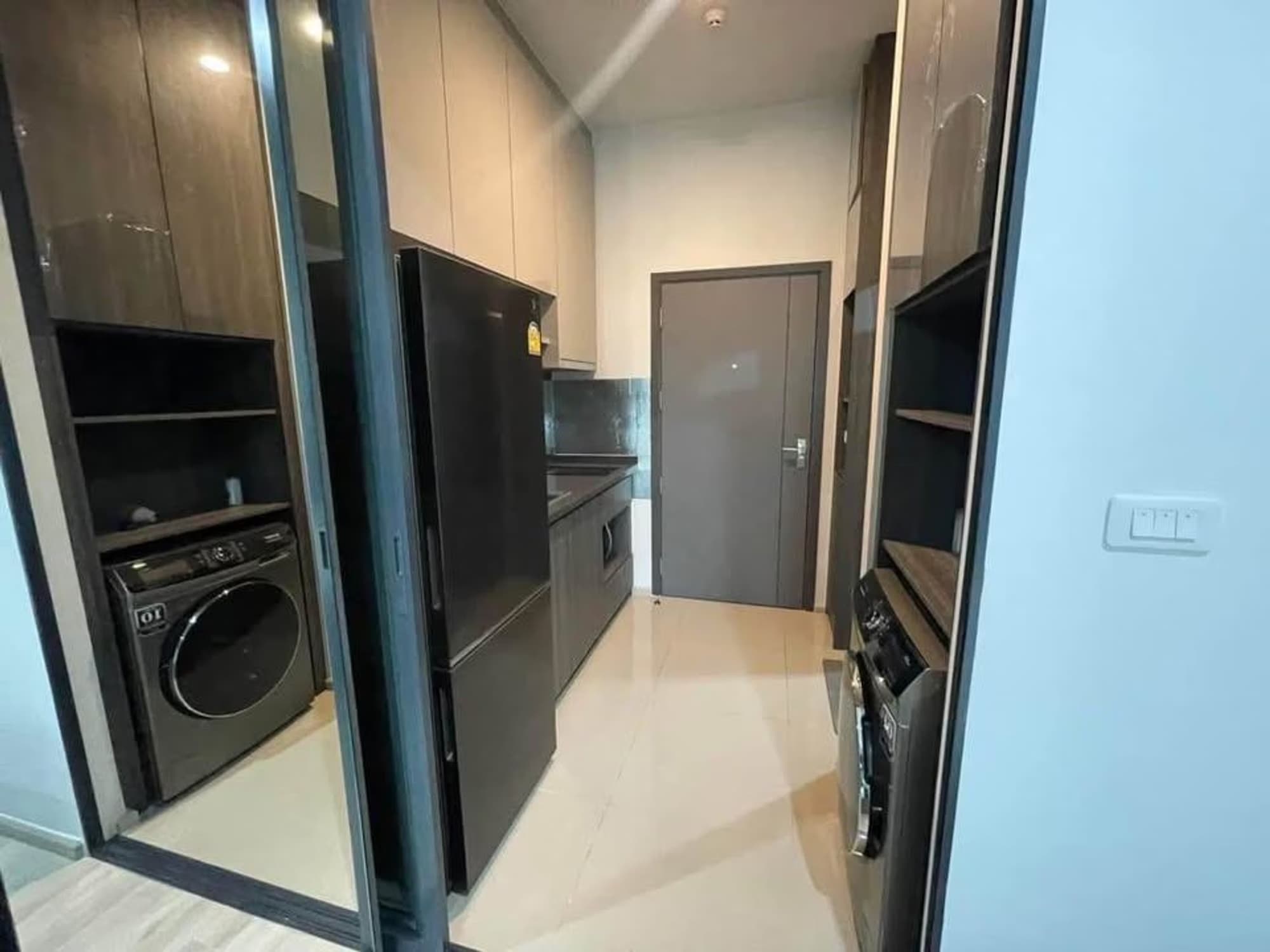 Studio Condo for Rent in Din Daeng - Image 7