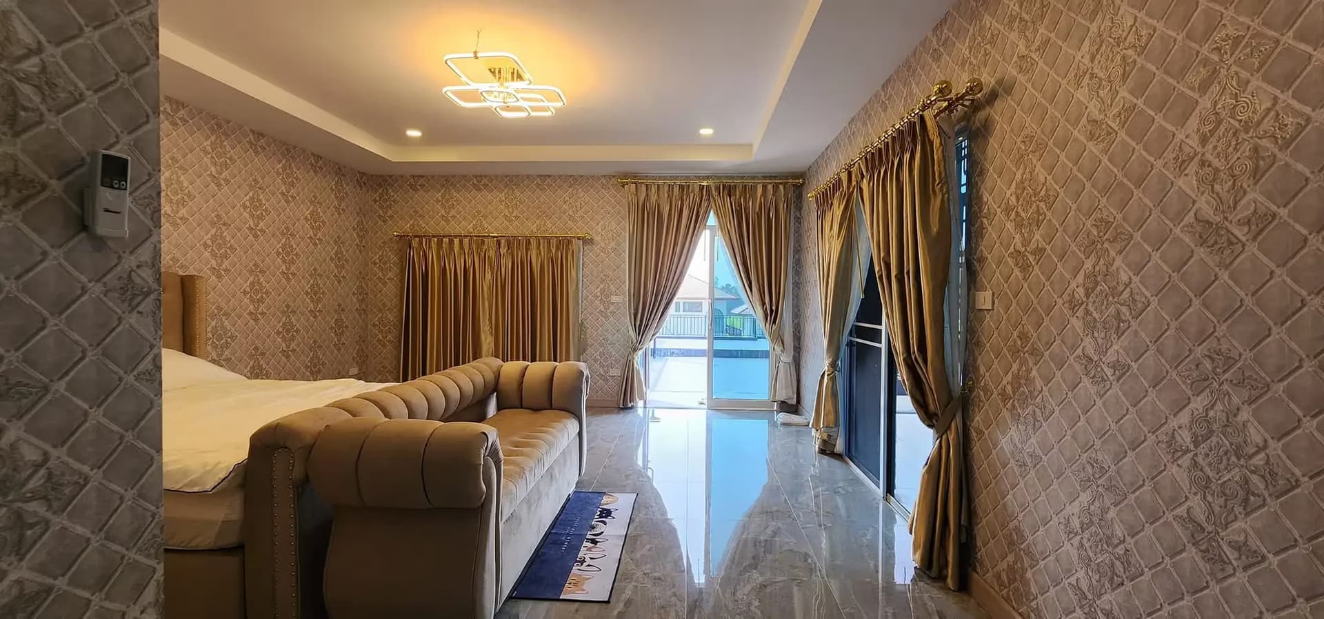 5 Bedroom House - Image 15