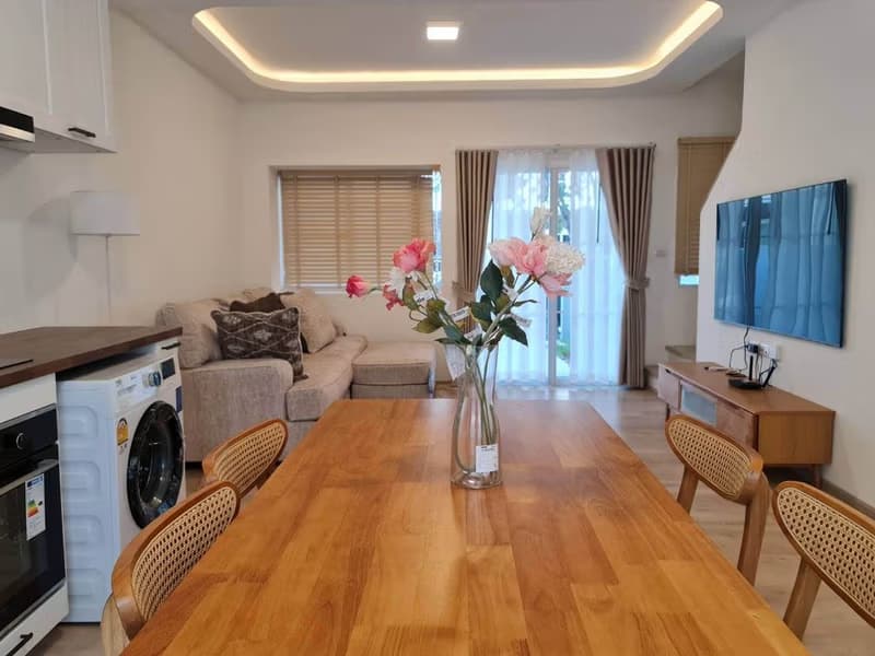 2 Bed Townhouse for Rent in Bang Phli