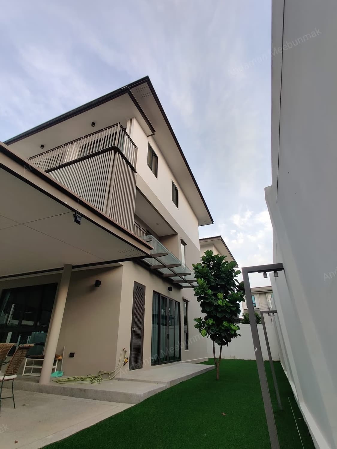 3 Bed House for Rent and Sale in Prawet - Image 8