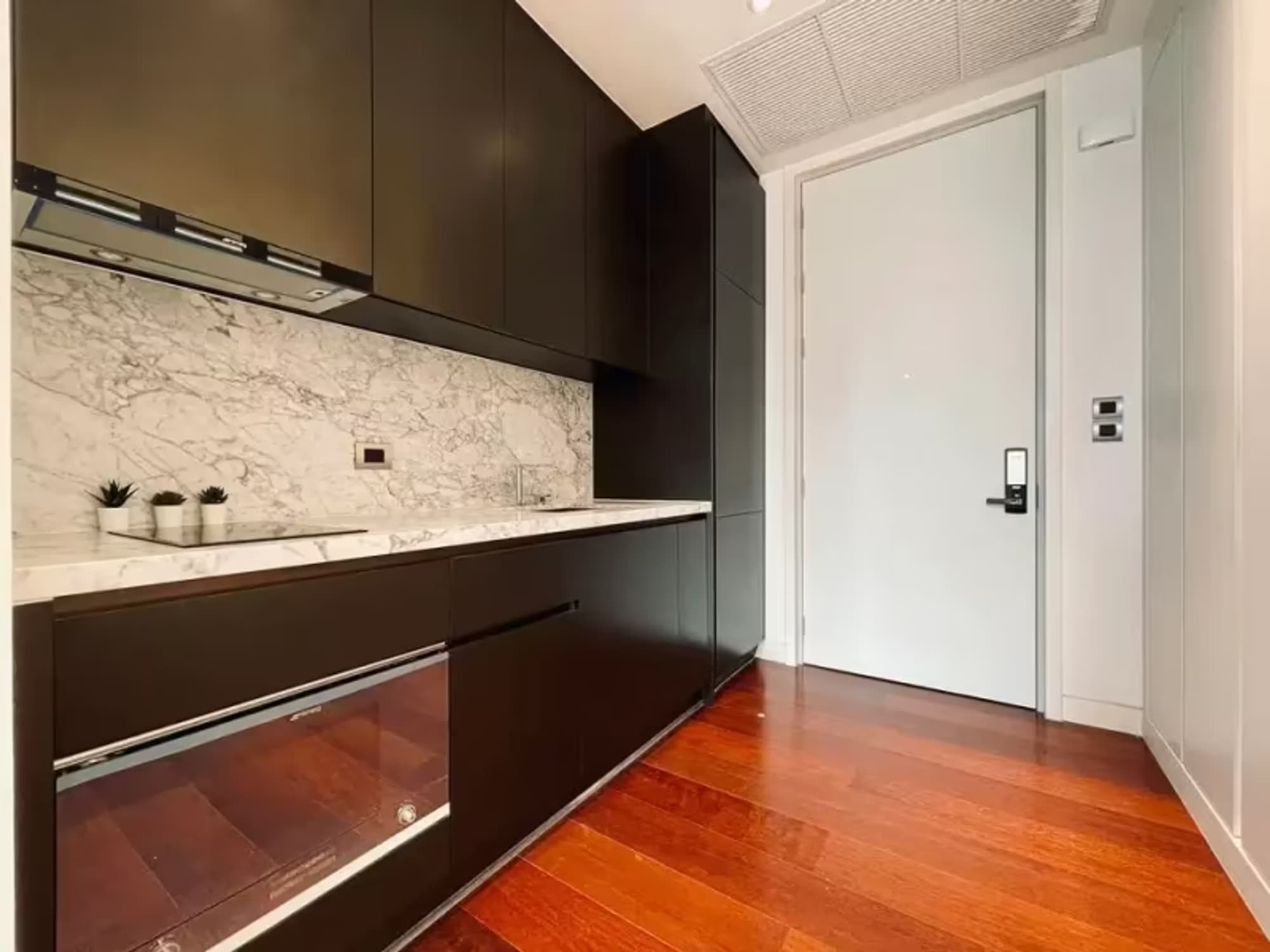 1 Bedroom Condo - Image 2