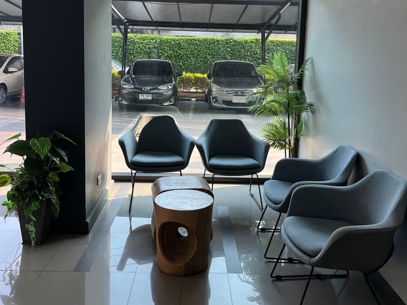 Condo for Rent, Sale at Stylish Condo