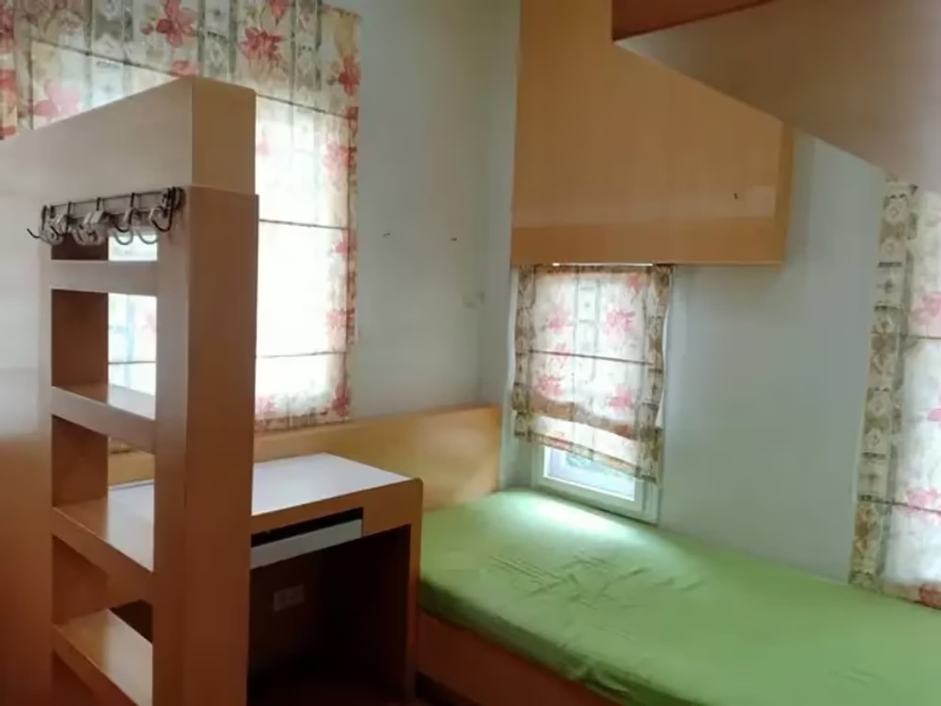 3 Bedroom House - Image 8