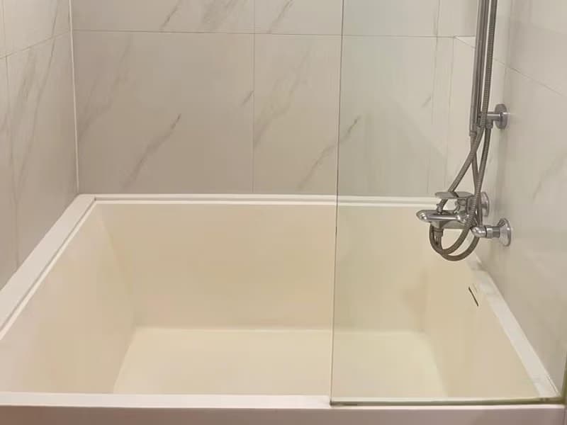 1 Bed Condo for Rent and Sale  Near Sukhumvit MRT