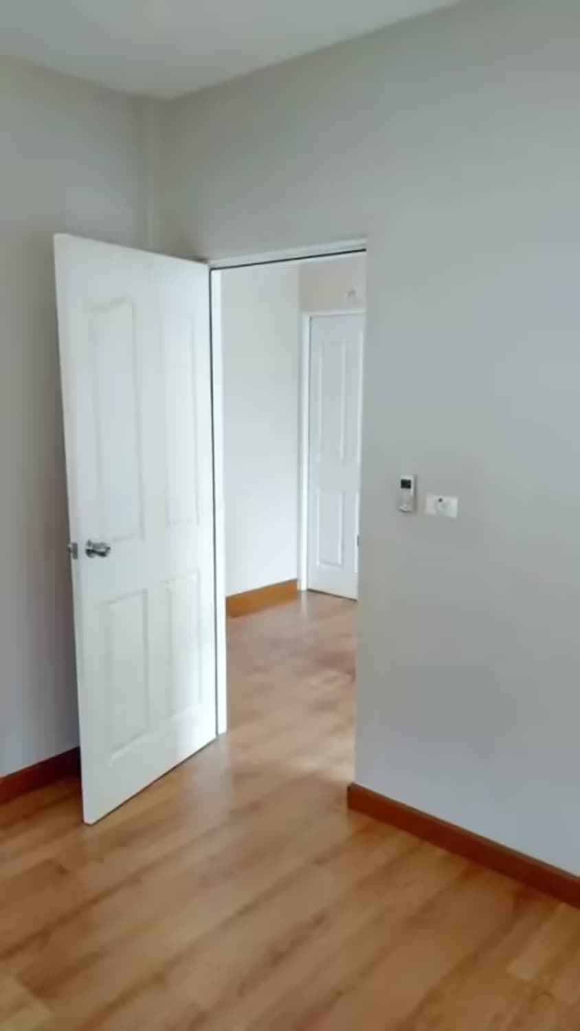 3 Bedroom House - Image 9