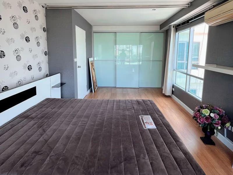 1 Bed Condo for Sale in Phra Khanong