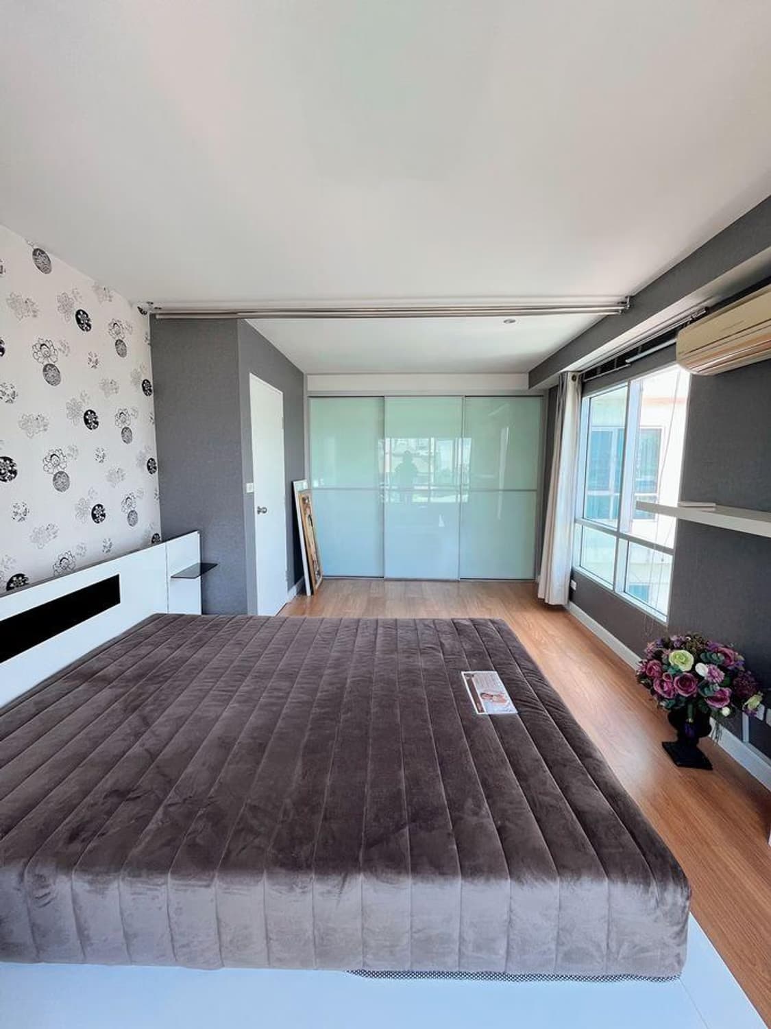 1 Bed Condo for Sale in Phra Khanong - Image 8