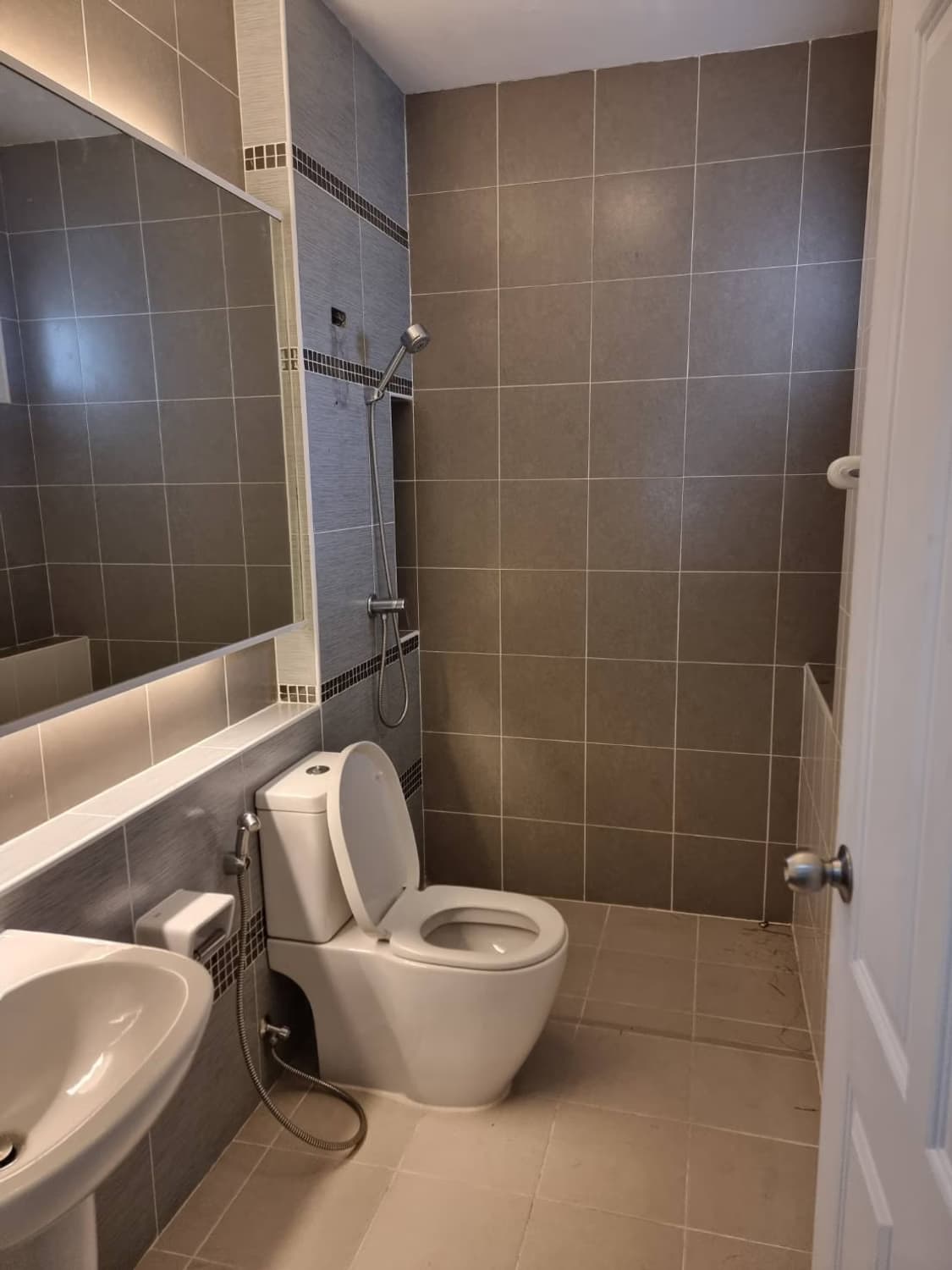 3 Bed House for Rent in San Kamphaeng - Image 9