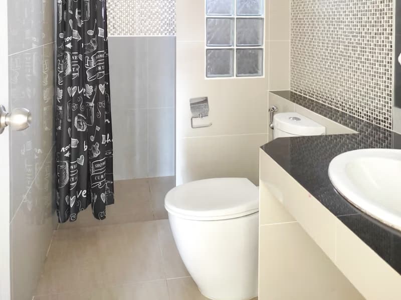 3 Bed House for Rent and Sale in San Kamphaeng