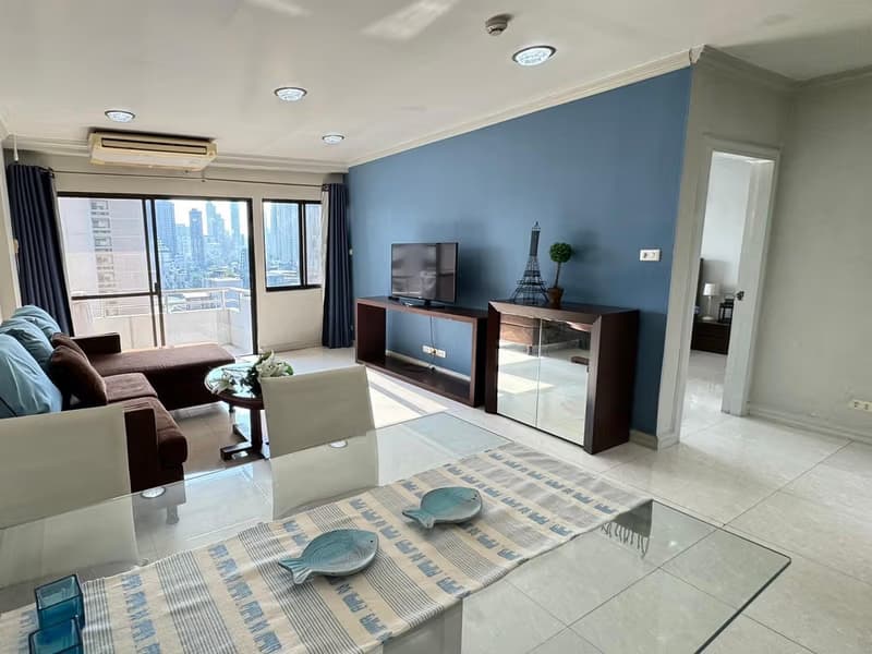 1 Bedroom Condo for Rent at Saranjai Mansion