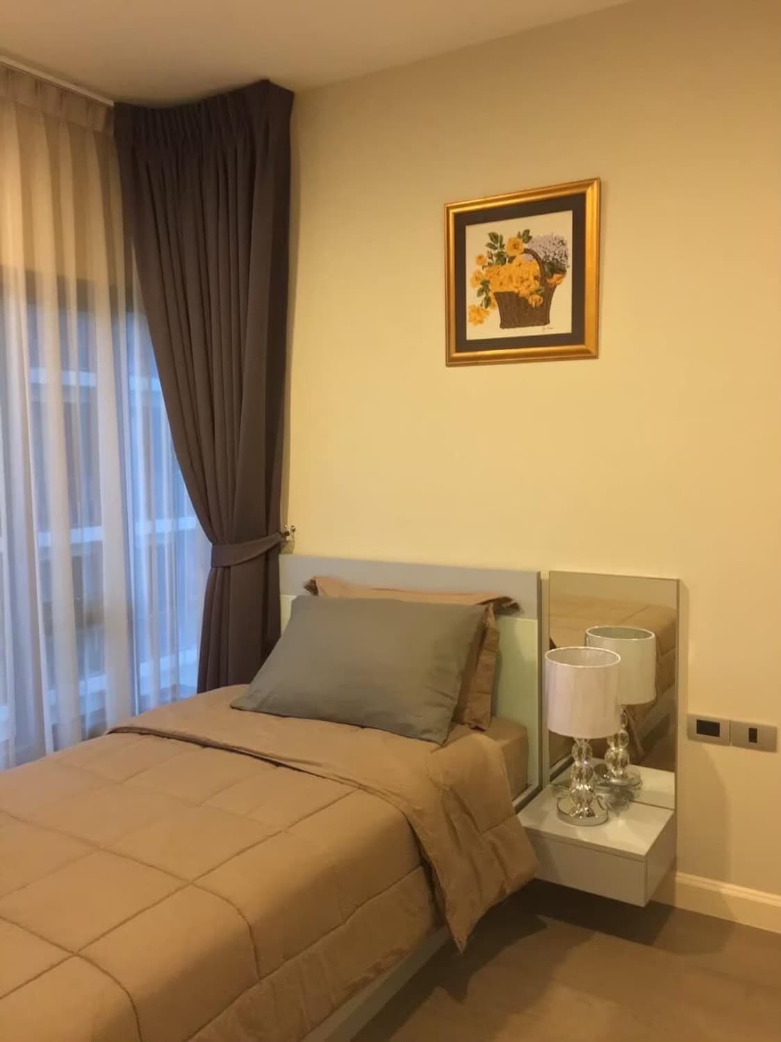 2 Bed Condo for Rent in Khlong Toei - Image 5